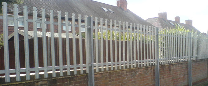 Palisade Fencing Nottingham